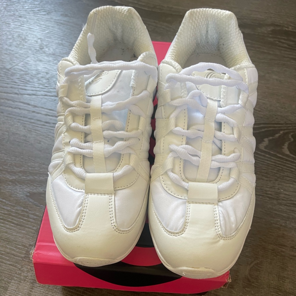 Chasse Cheerleading Shoes